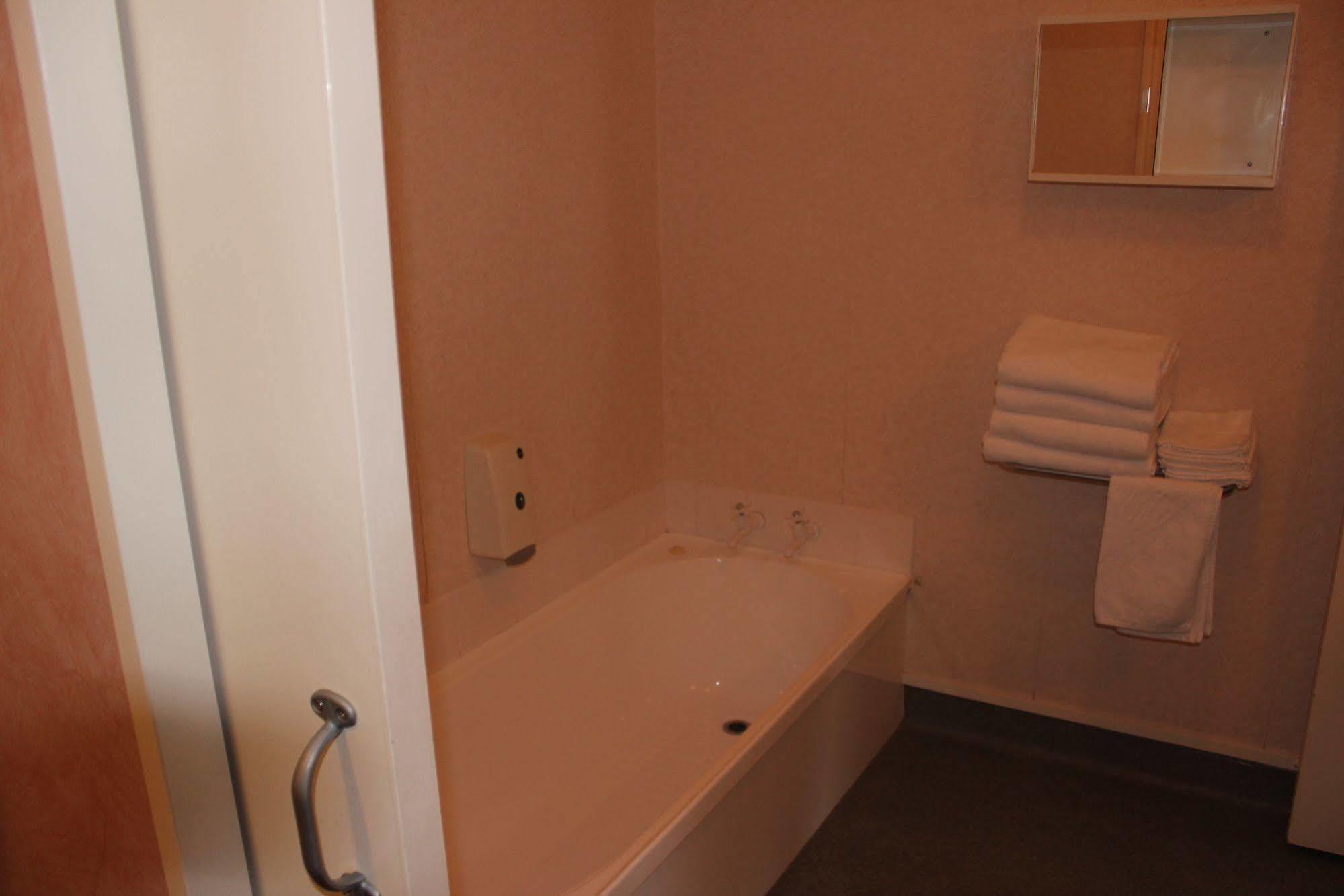 Acorn Estate Motel Masterton Ngoại thất bức ảnh